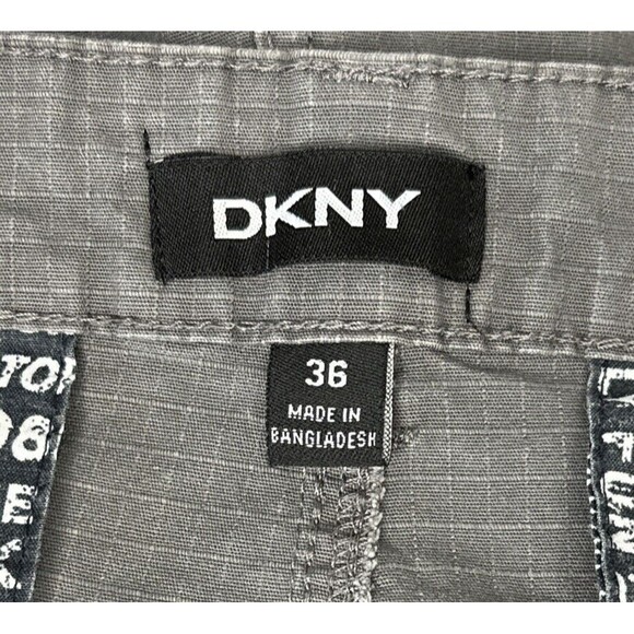 DKNY Cargo Shorts Dark Gray Solid Pockets Cotton Flat Sz 36 Inseam 9.5" - Picture 6 of 7
